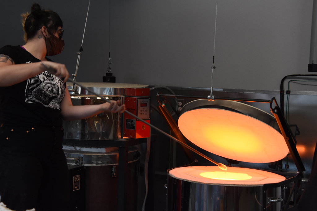 La Grande Oregon Econ Dev 51 In the studio at Bird Dog Gla… Flickr