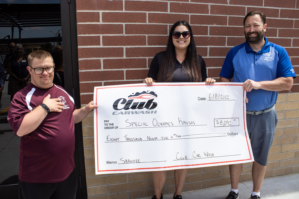 Club Car Wash Ribbon Cutting09 Shawnee KS Chamber Flickr