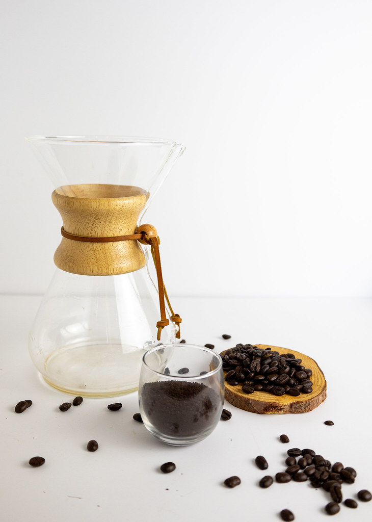 Chemex with Coffee Beans and Ground Coffee in Clear Coffee… Flickr