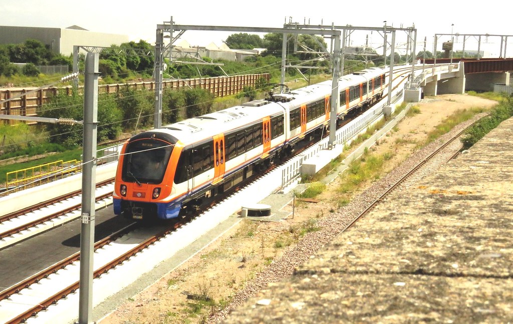 710263 Renwick Road, Barking London Overground Class 710… Flickr