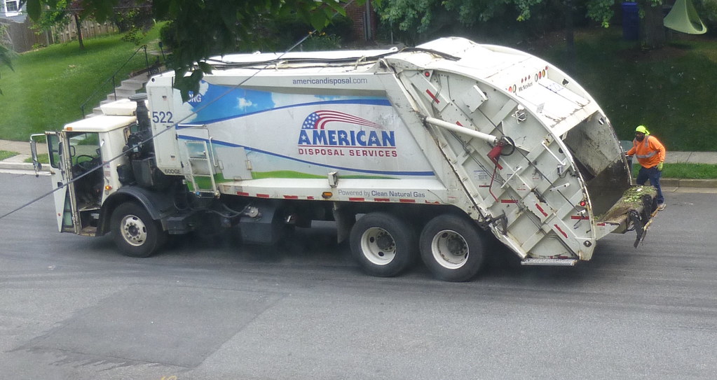 American Disposal Truck 522 Collecting Yard Waste. Thanks … Flickr