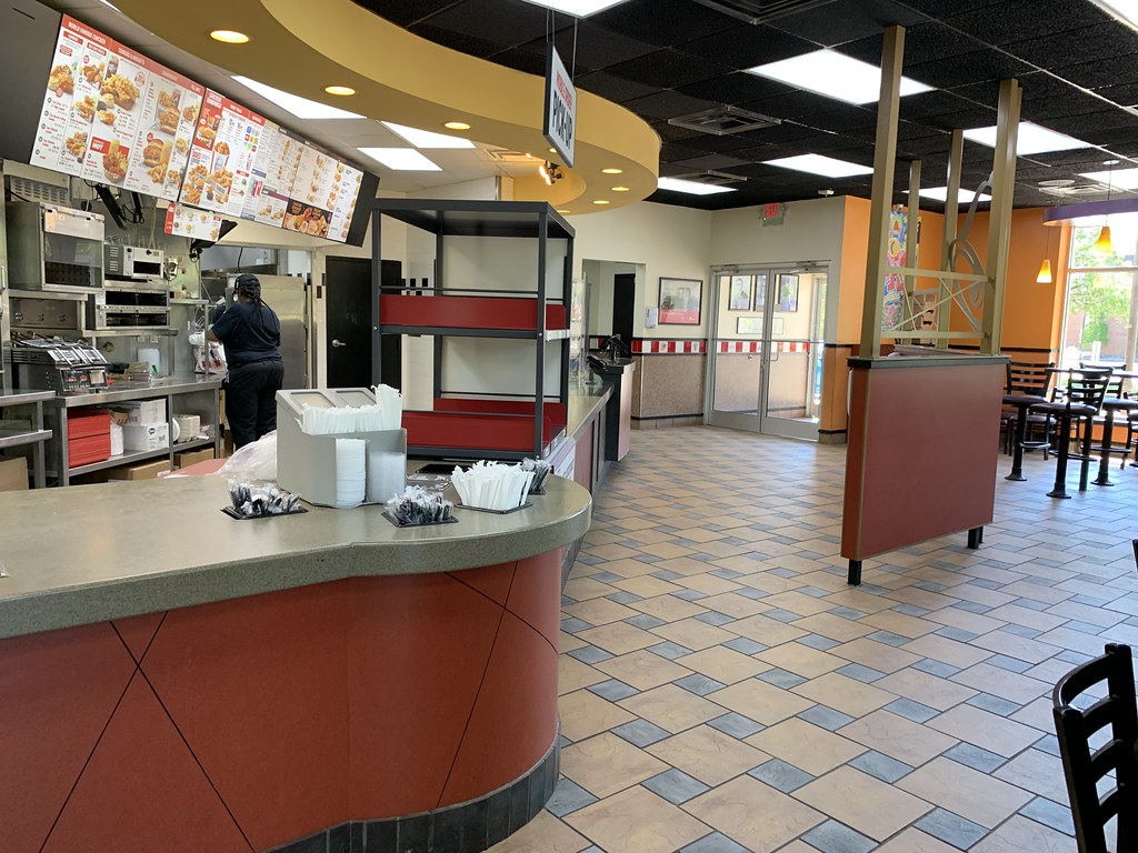 KFC/Taco Bell interior a photo on Flickriver