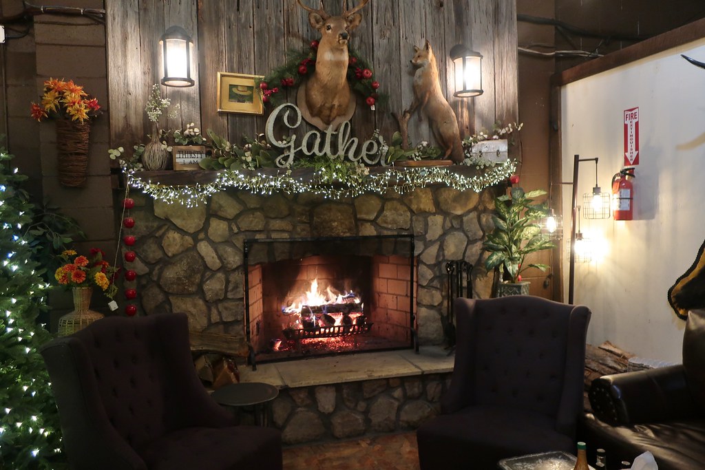 Virginia Linden Apple House Restaurant & Gift Shop a photo on