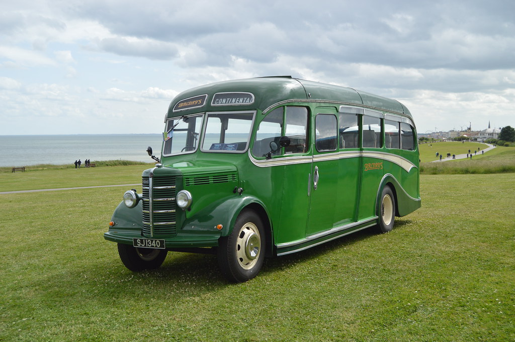 SJ 1340 Baldry, HolmeonSpalding Moor SJ 1340 is parked … Flickr