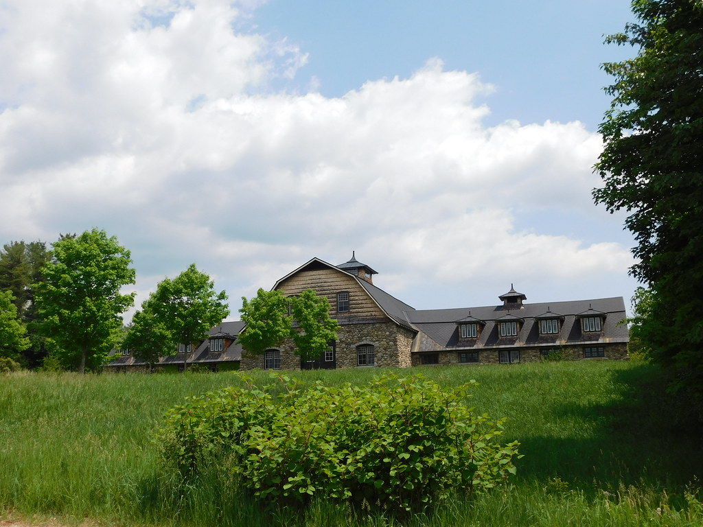 The Old Stone Barn Peterborough, New Hampshire The old sto… Flickr