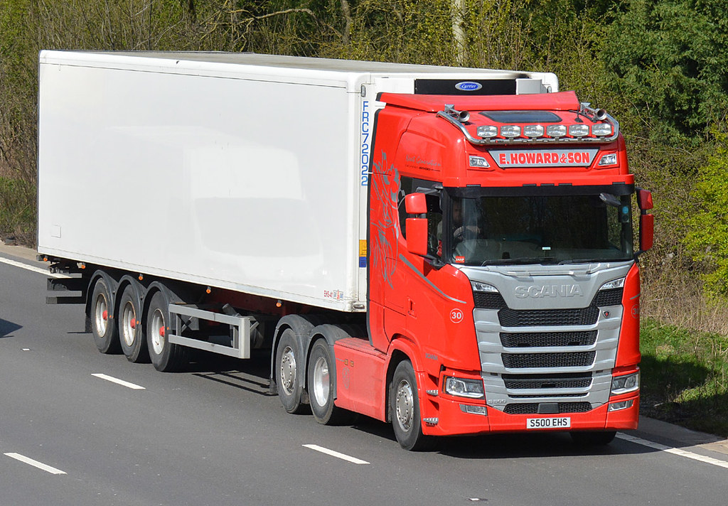 E.Howard S500EHS | M1 Brockhall 07/04/2021 | Harry's On The Road Truck