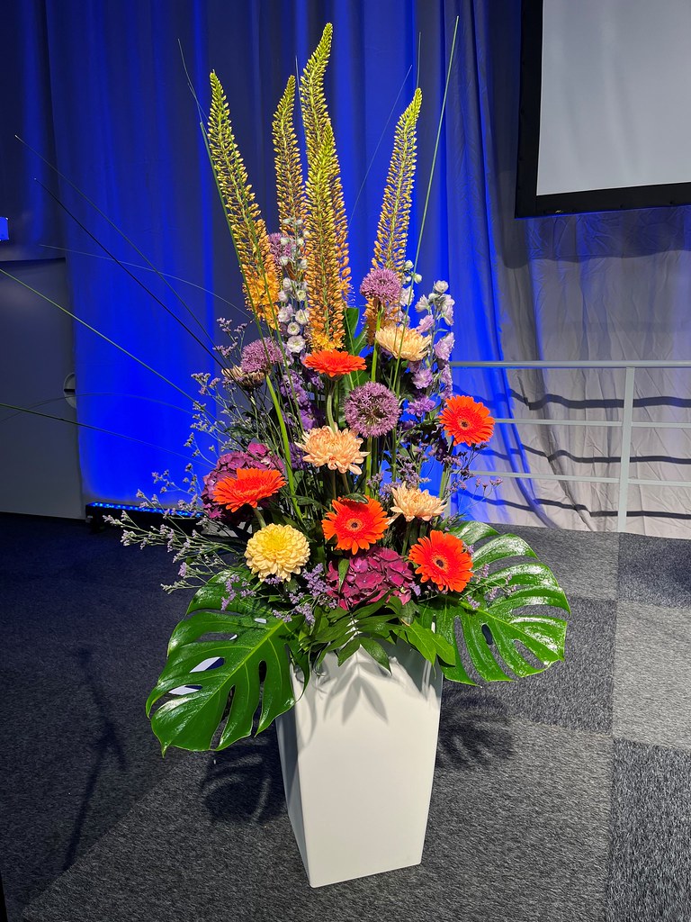 arr1 Scendekor Flowers Gothia Towers Flickr