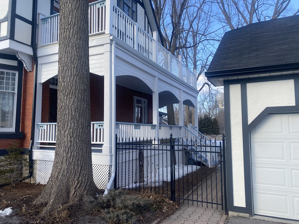 Monmouth Villa 26 Paul St, Picton, Ontario Dave Mackenzie Flickr