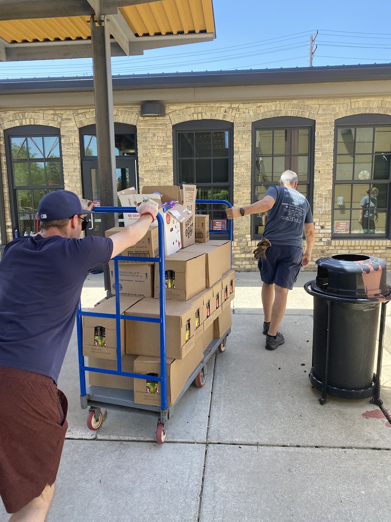 Goodman Center June 2022 Staff helped at the Goodman Com… Flickr