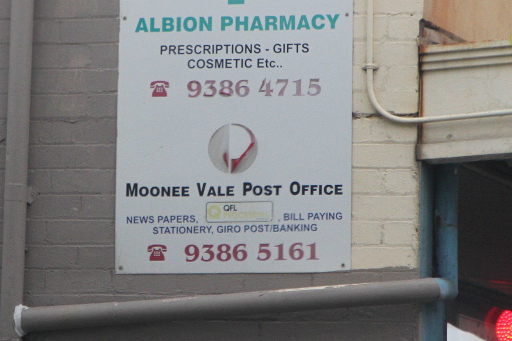 'Moonee Vale Post Office' signage on the Albion Street fro… Flickr