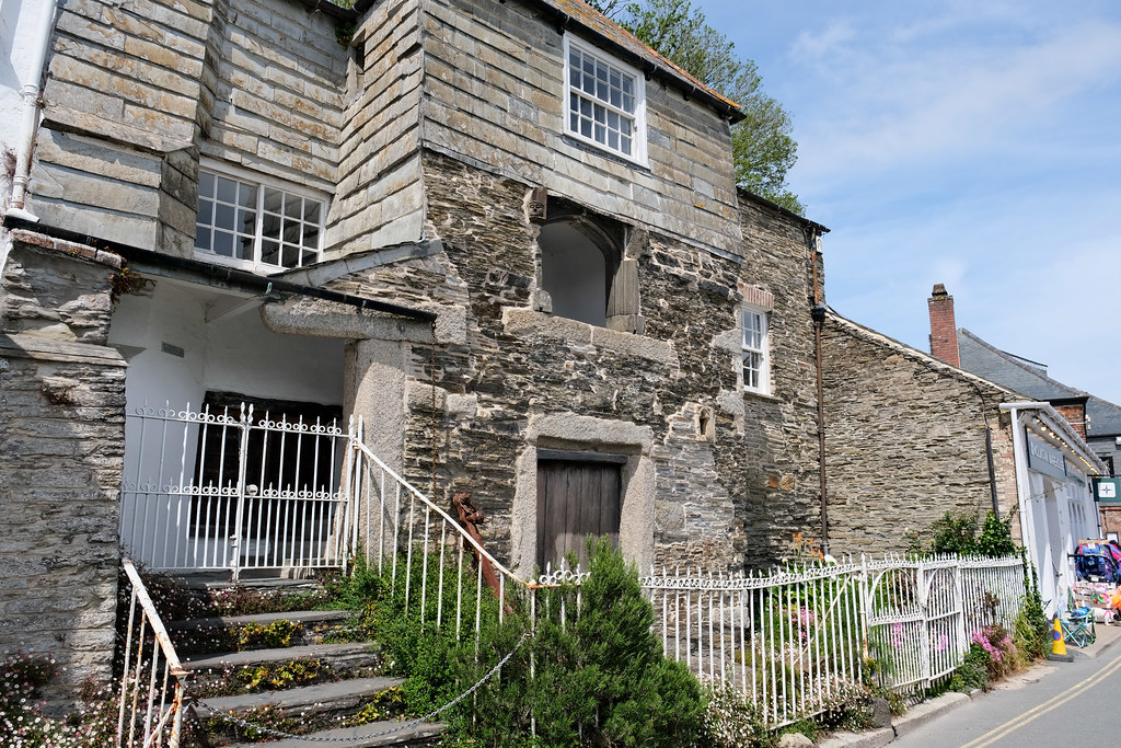 Abbey House, North Quay. Padstow. Built in the 15th centur… Flickr