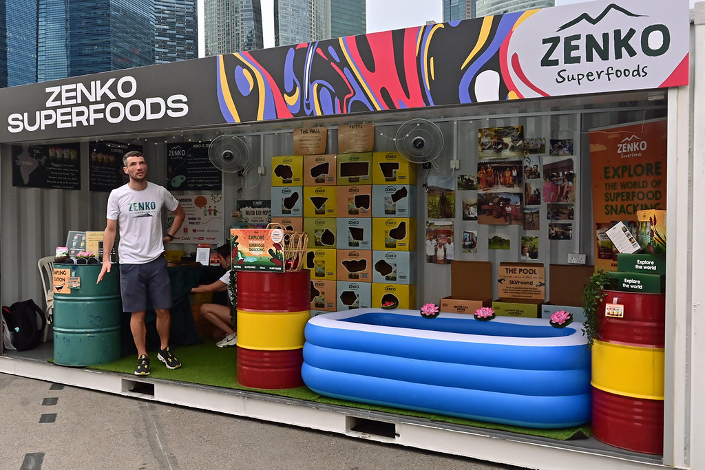 Zenko Superfoods Retail vendor at Bayfront Event Space dur… Flickr