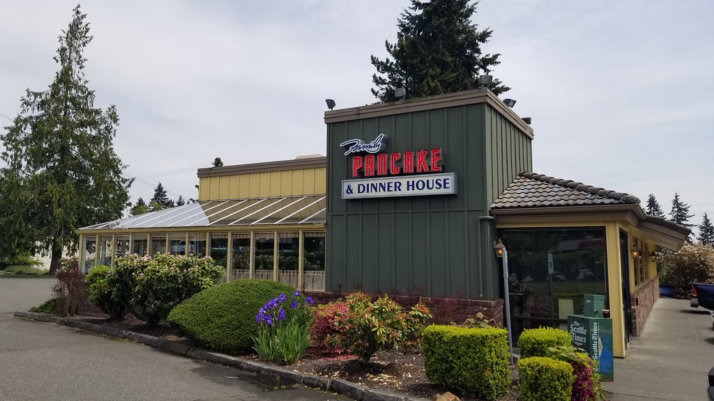 20220602_121914 Family Pancake House, Edmonds WA Laban West Flickr