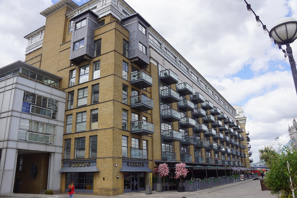 Apartments, Coco Grill and Lounge, 34a Shad Thames, Bermon… Flickr