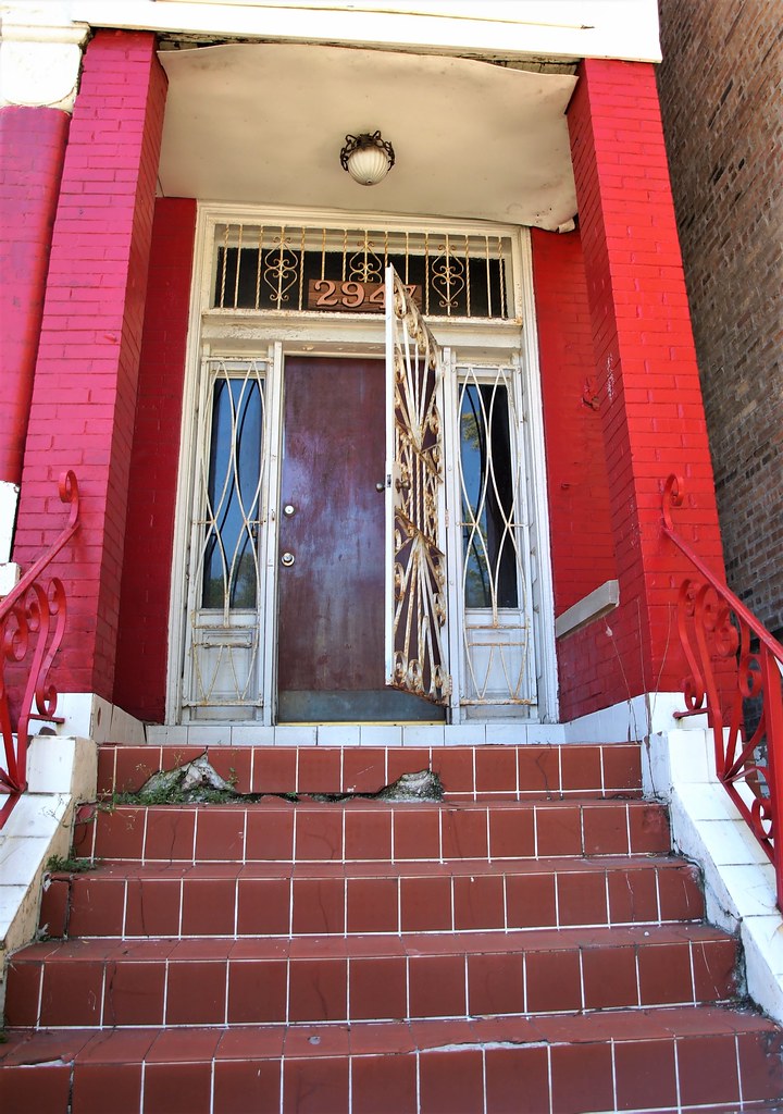 2947 W. Division Street A demolition permit was issued in … Flickr