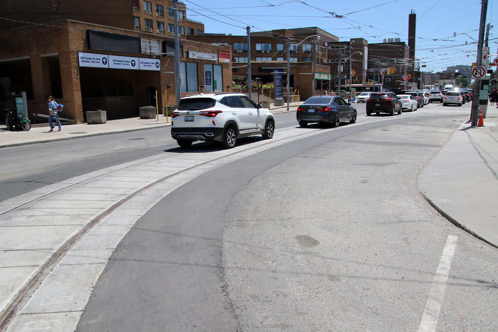 TTC Dundas West Subway Station Bus Terminal And Streetcar … Flickr
