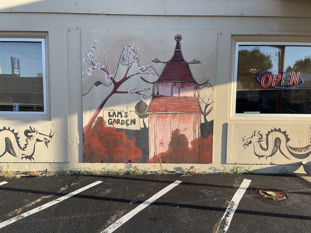 Festus, Missouri Lam’s Garden John Renfro Flickr