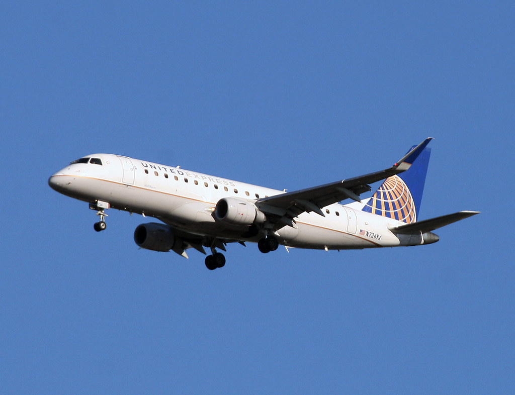 United Express (Republic Airways), Embraer 170200LR, N724… Flickr