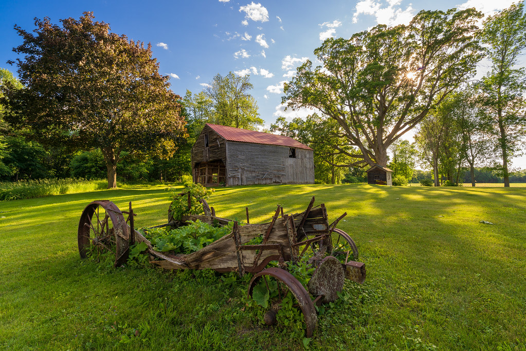 North Hero Barn June 2022 The wind had picked up by the la… Flickr