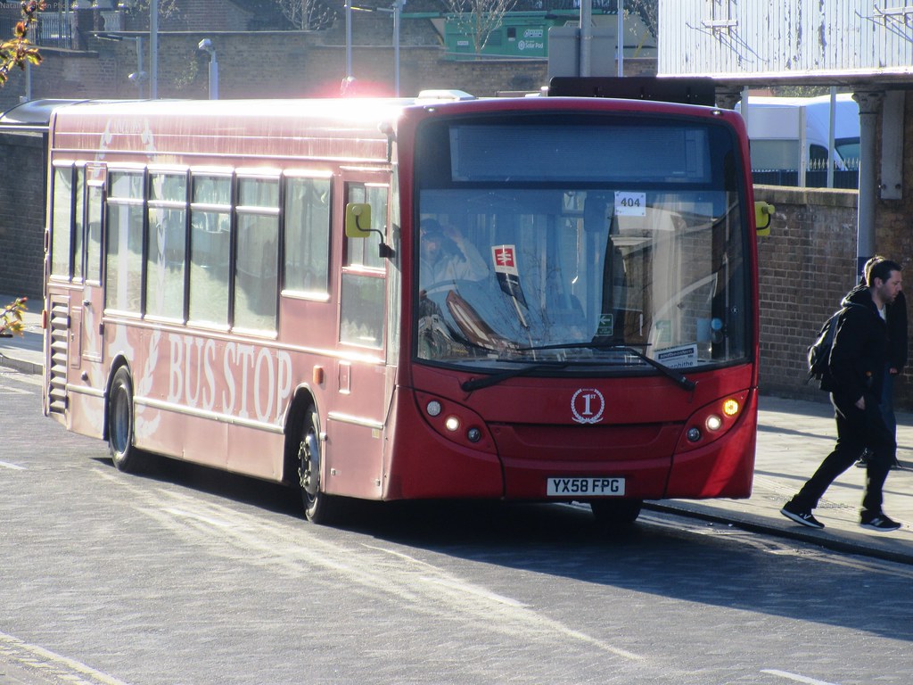 YX58 FPG (3422) Gravesend 1st Bus Stop ADL Enviro 200 Flickr