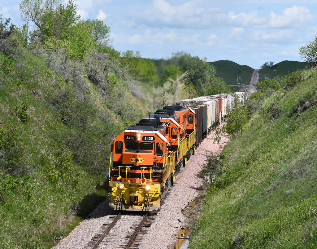 RCP&E SD402 3430Belle Fourche Turn Rapid City Pierre & E… Flickr