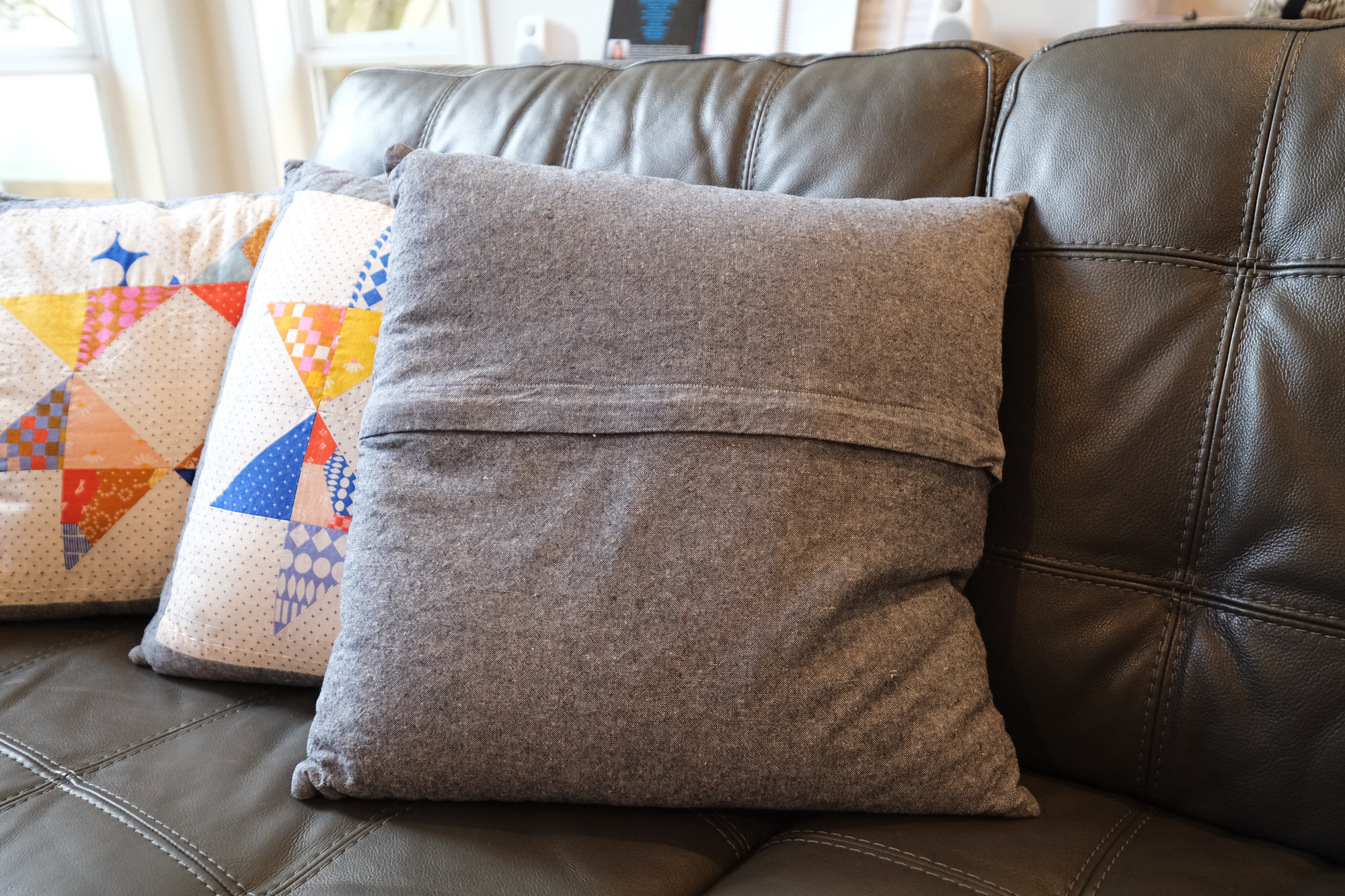 New Quilted Pillows (plus some tips) Kitchen Table Quilting