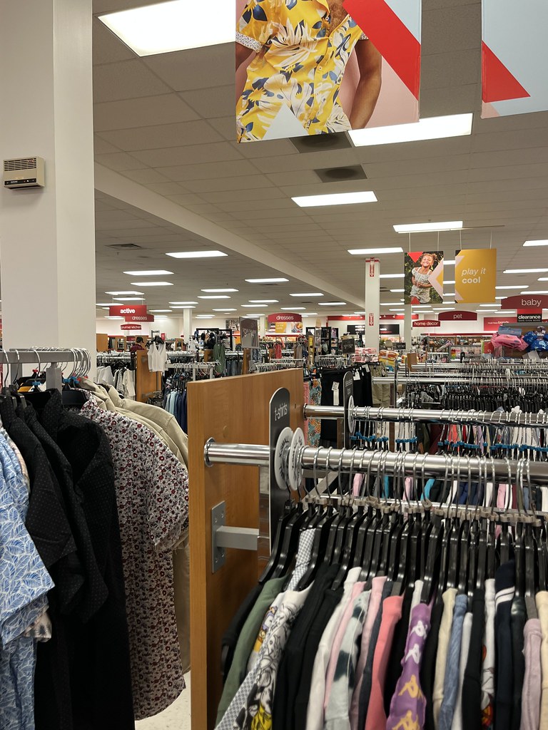 TJ Maxx, Kalispell MT | Nick Nasor | Flickr