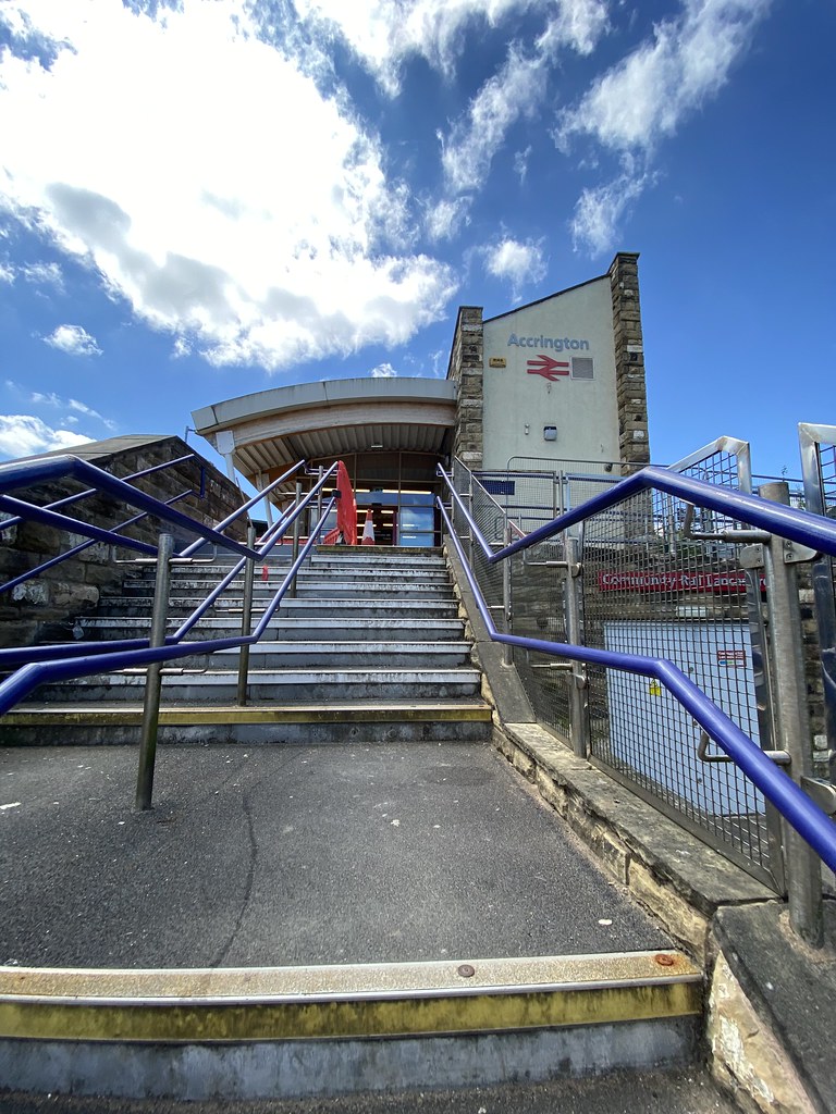 Accrington train station, 22.06.2022 Accrington train stat… Flickr