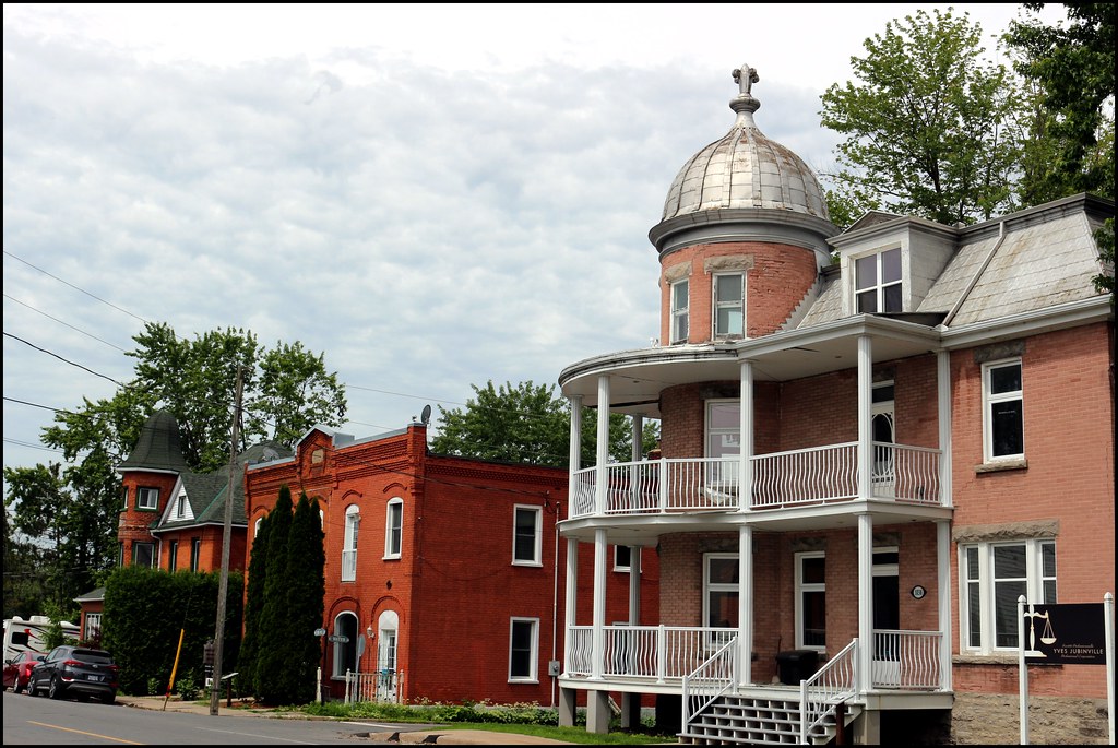 L'Orignal, Ontario, Canada 1038 King Street, Poulin House … Flickr