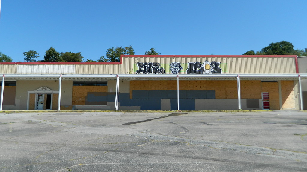Kmart Plaza stores (closed) a photo on Flickriver