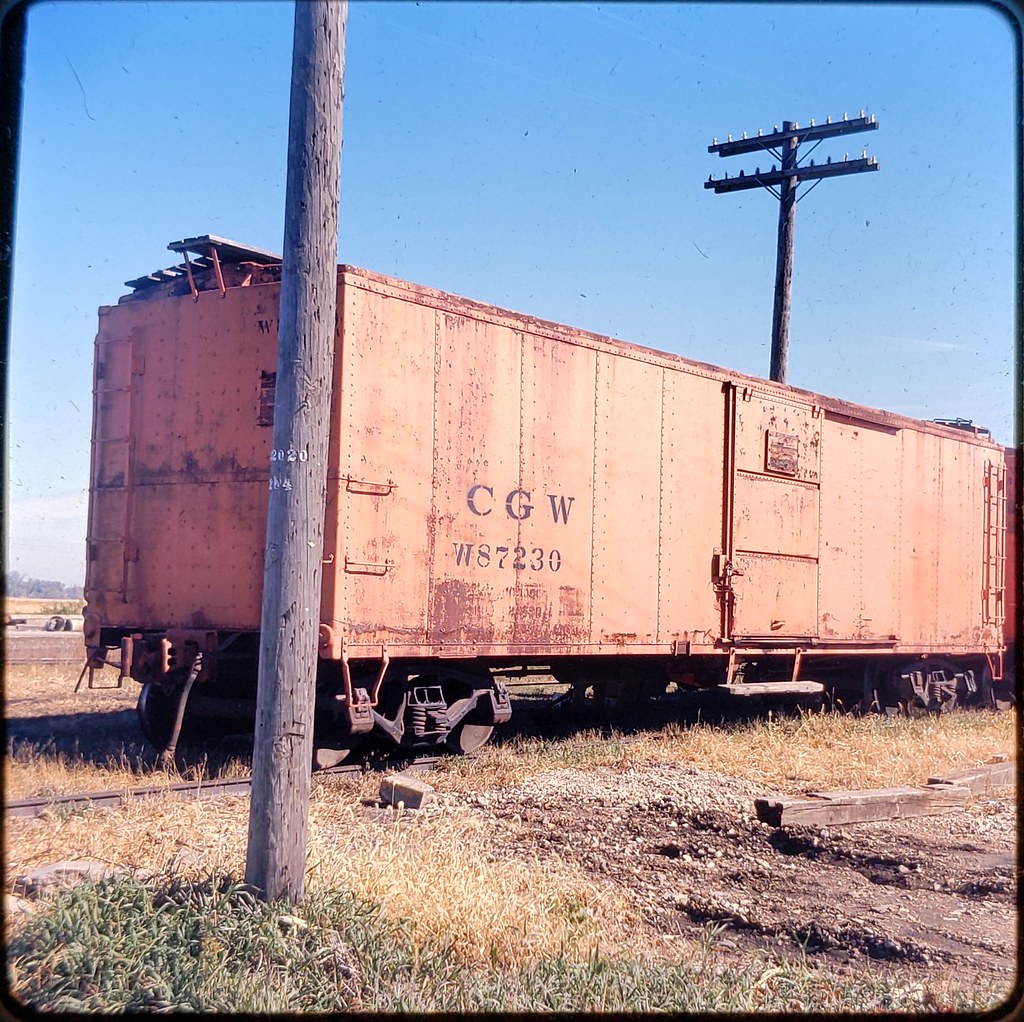 Oct 1974 Reinbeck, Iowa CGW W87230 at Reinbeck, Iowa. Flickr