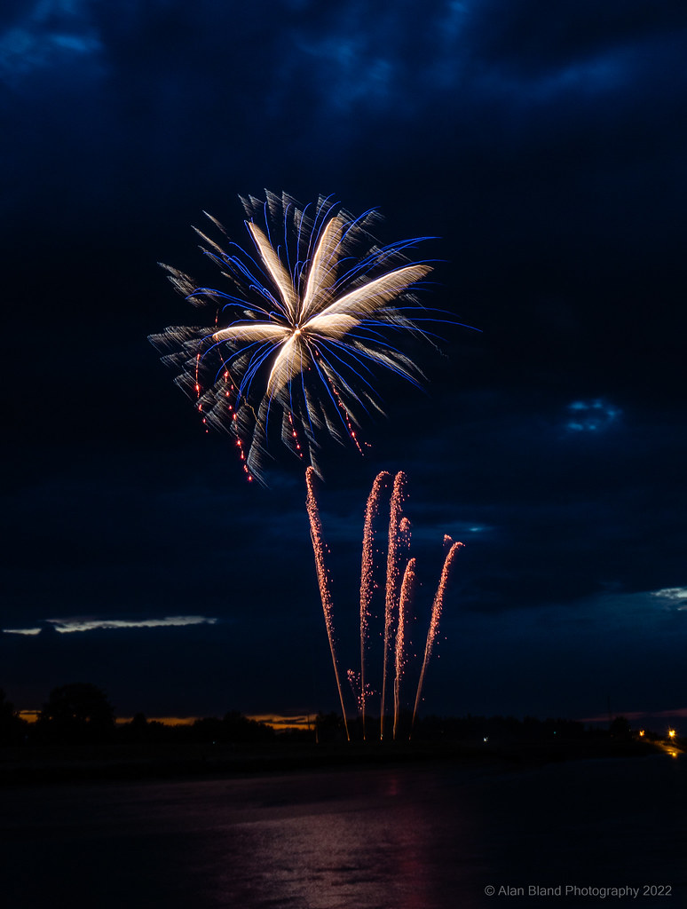 Festival Too fireworks_ King's lynn 25.06.22 Alan Bland Flickr