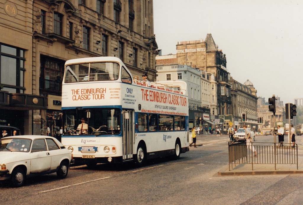 EDINBURGH, 4th. MAY, 1990 LOTHIAN BUSES 43 (BFS 43L), a Le… Flickr
