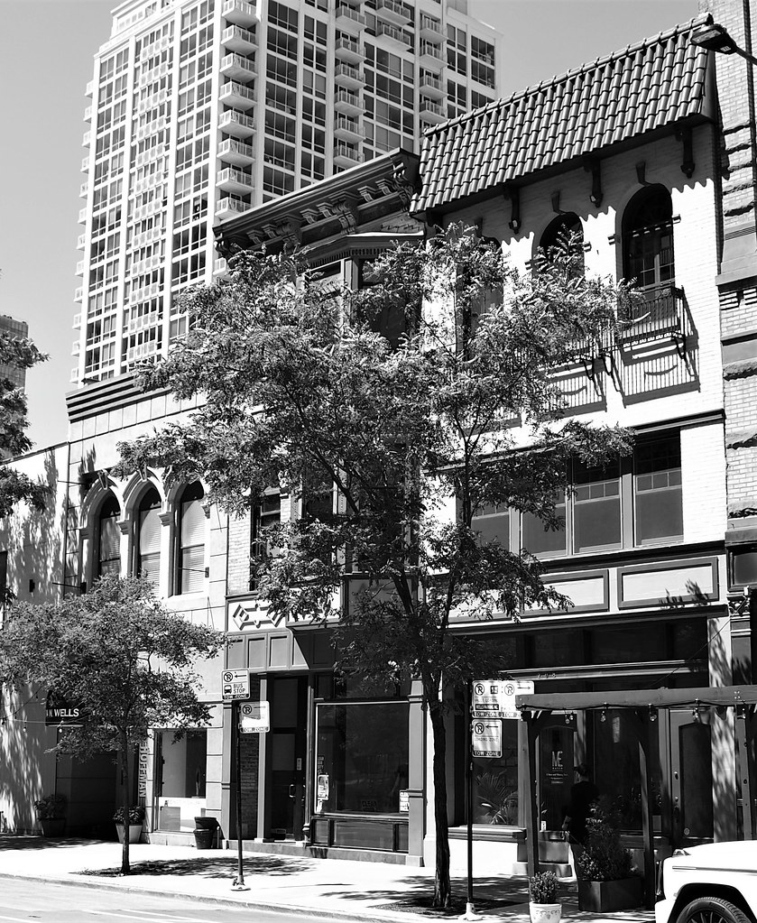 704 708 N. Wells Street Retail and apartments, 1889, 187… Flickr