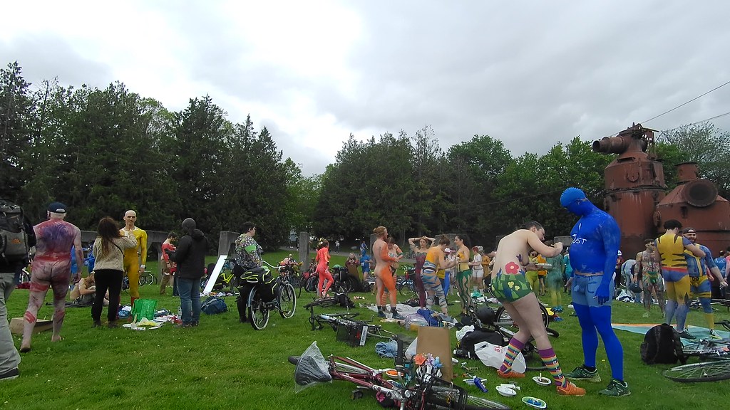 20220202_214055 0788 Fremont Summer Solstice Paint Party a… Flickr