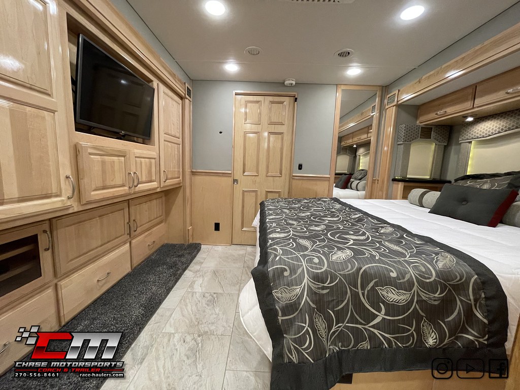 2016renegadexl45motorhome550hpcumminsbunks_52177406… Flickr