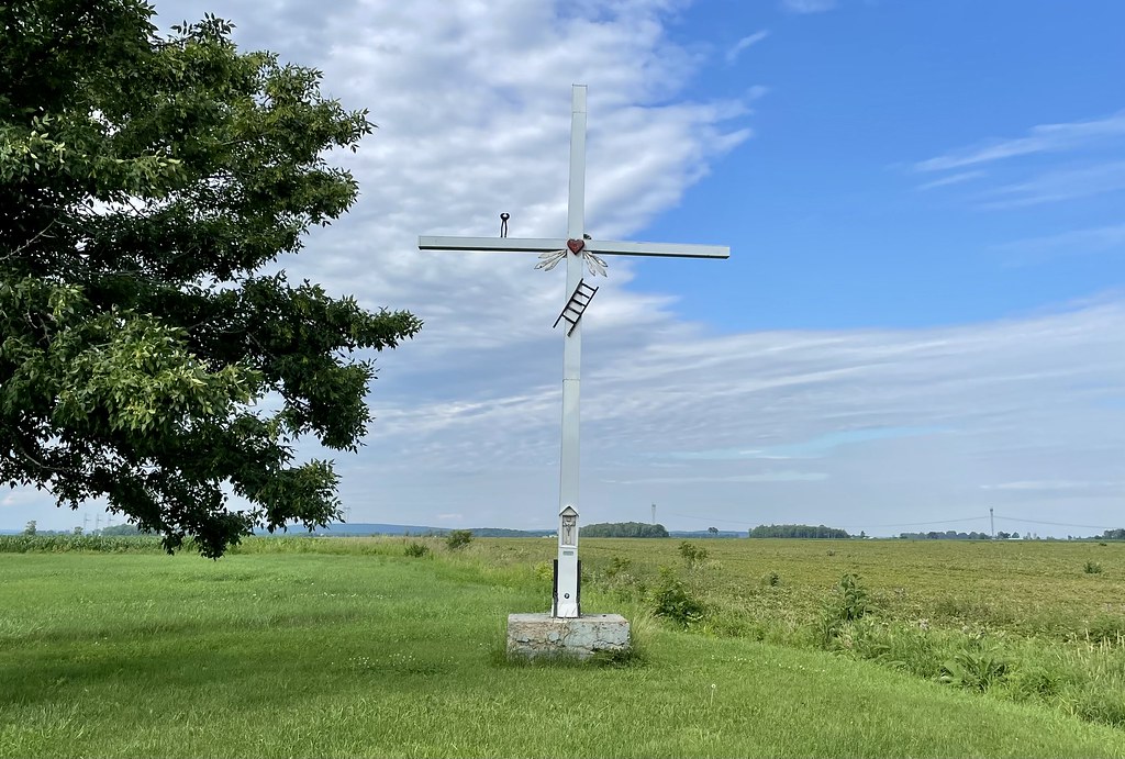 Near PointeFortune, QC, Canada Chaloos Flickr