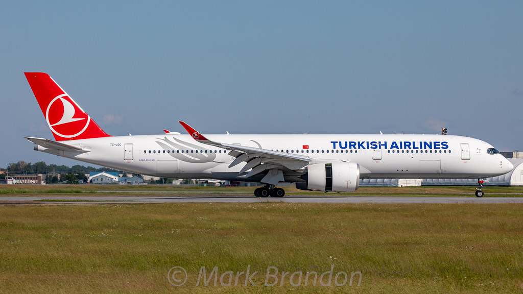 Turkish A359 YUL TCLGC Airbus A350900 (A359) Turkish A… Flickr