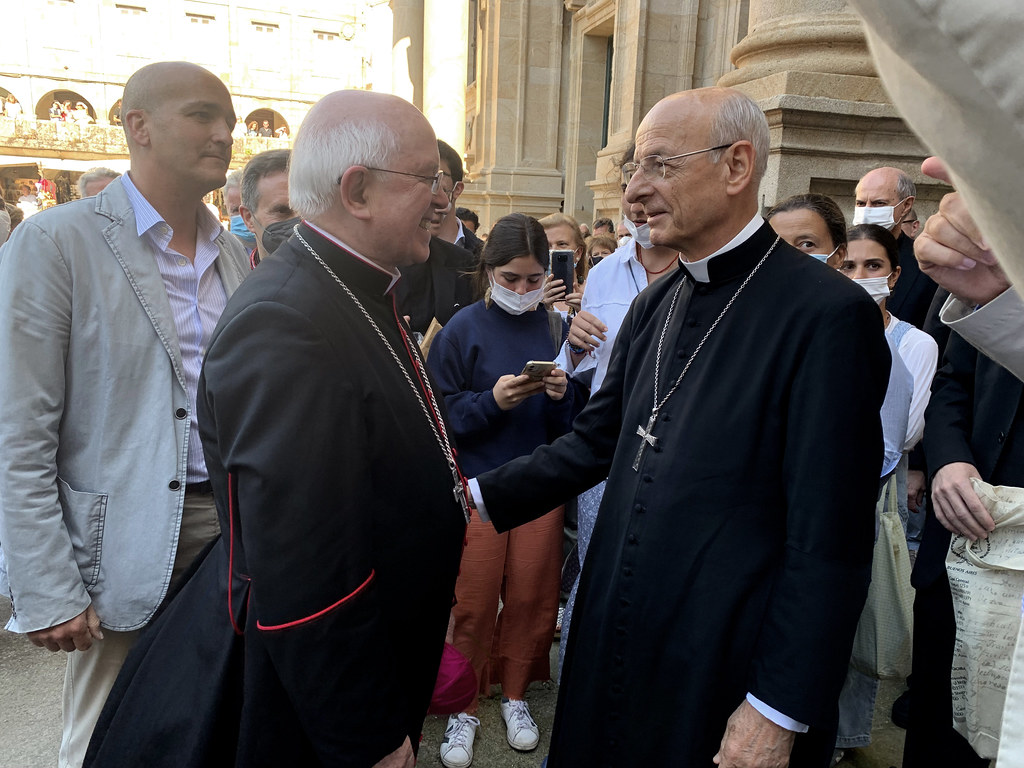 El prelado del Opus Dei en Galicia El prelado del Opus Dei… Flickr