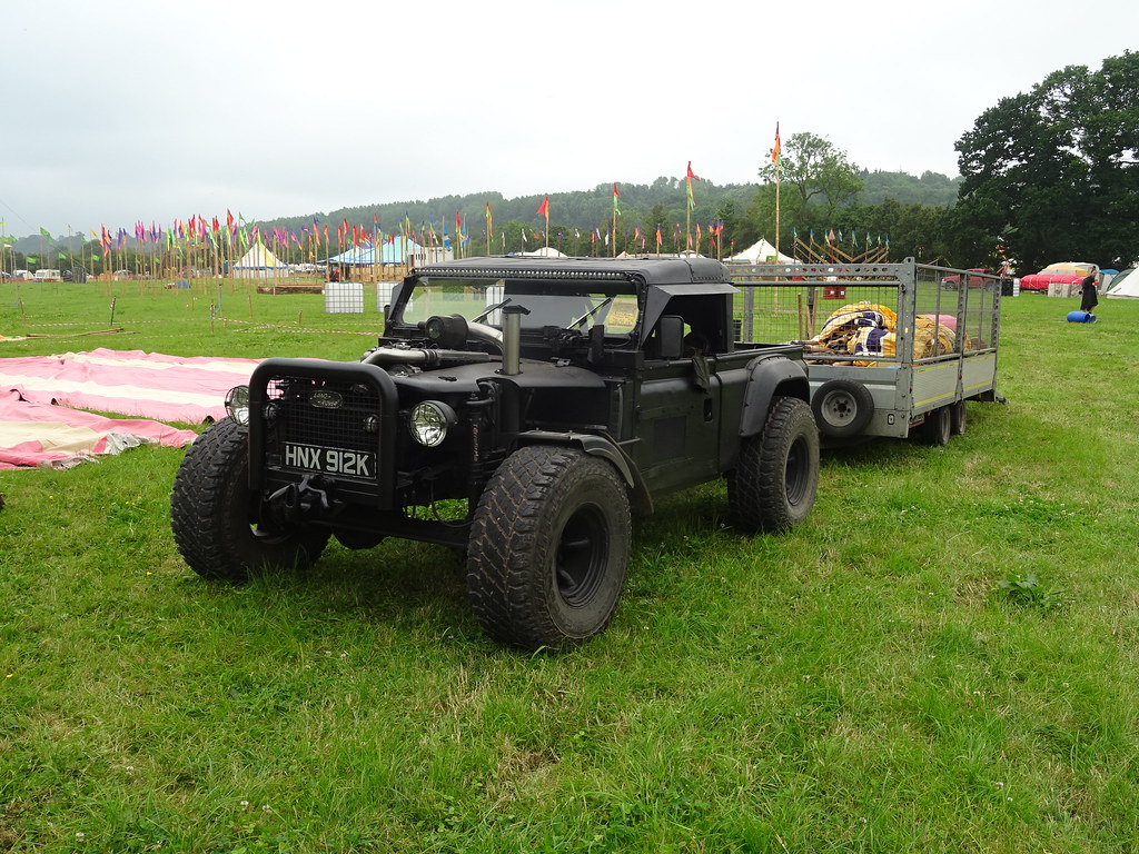 Land Rover Glastonbury 2022 teapotcircus Flickr
