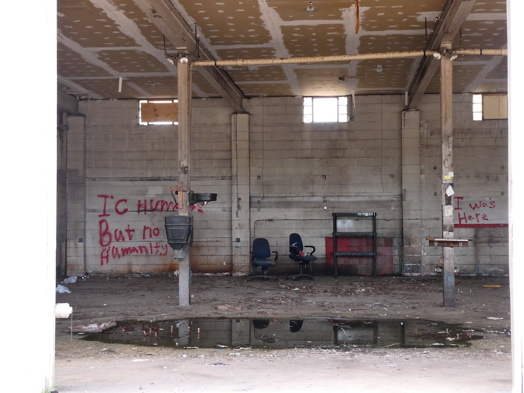 Abandoned Garage Ballwin, MOP1022860 Formerly JB Auto & … Flickr