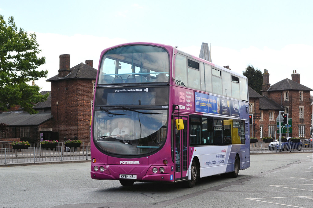 32632 KP54 KBJ NewcastleunderLyme Bus Station Solenteer Flickr