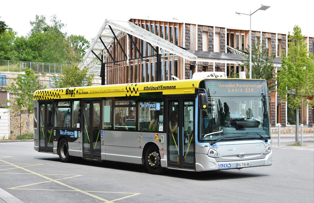 Versailles Chantiers, Gare Routière 19.05.2022 ÎledeFran… Flickr