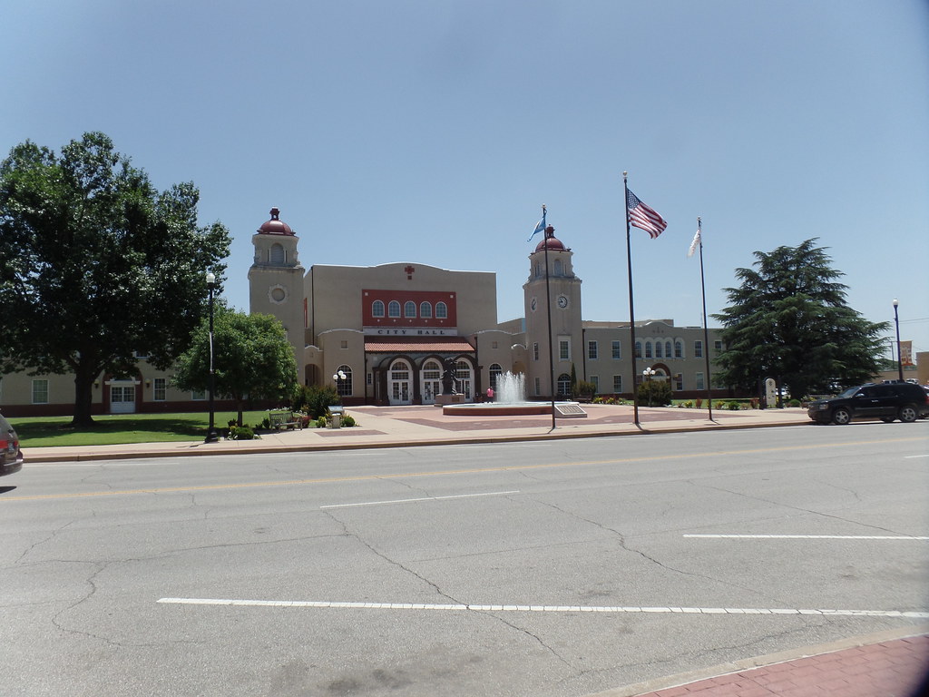 View of City Hall Ponca City Downtown Loving Wanderer 12 Flickr