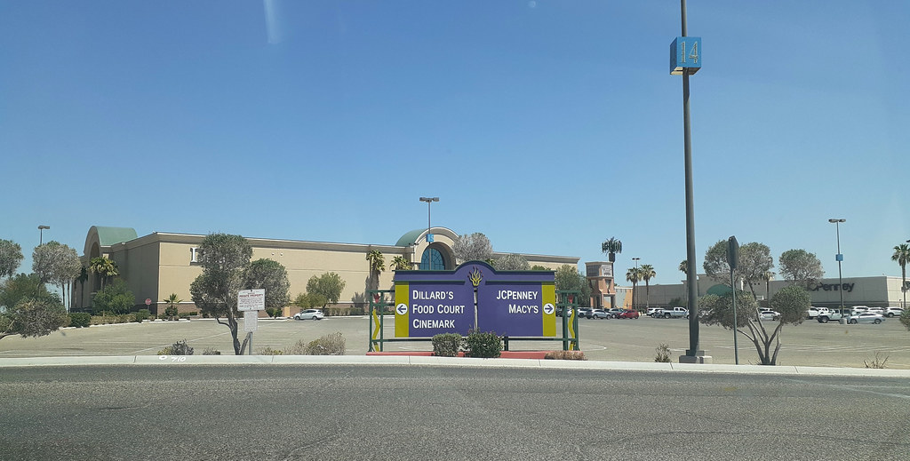 El Centro is The Center! Another daytrip and another mall,… Flickr