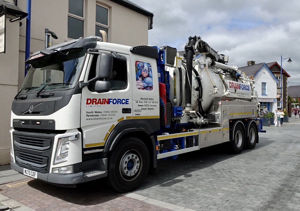 Volvo FM, Lion Street, Abergavenny 6 July 2022 A Volvo FM … Flickr