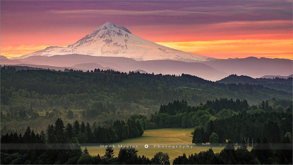 Sunrise at Mount Hood Sunrise at Mount Hood, Oregon. Enjoy… Flickr