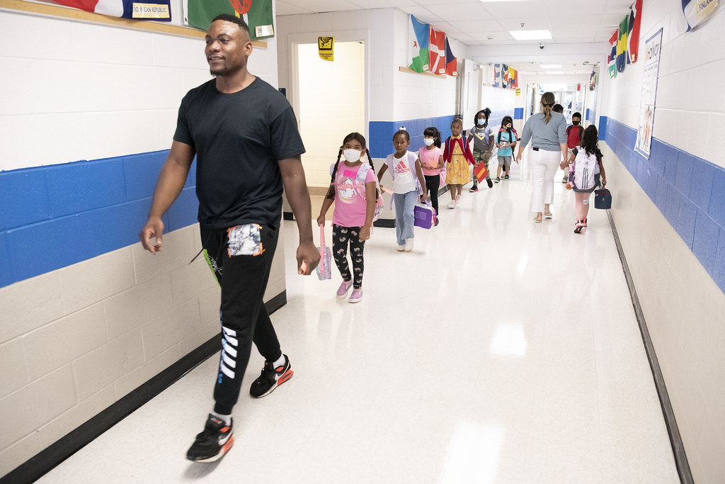 First Day Roscoe Nix ES 009 First day of school at Roscoe … Flickr