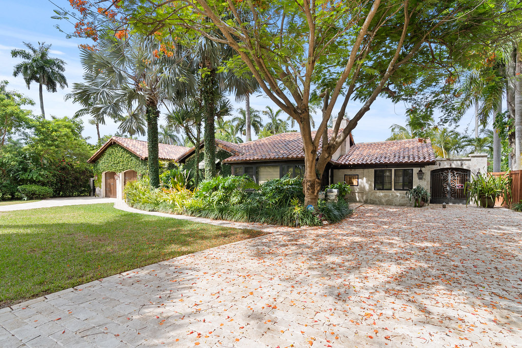 0111520 Griffing Blvd Biscayne Park FL124 Elite Home Staging Flickr