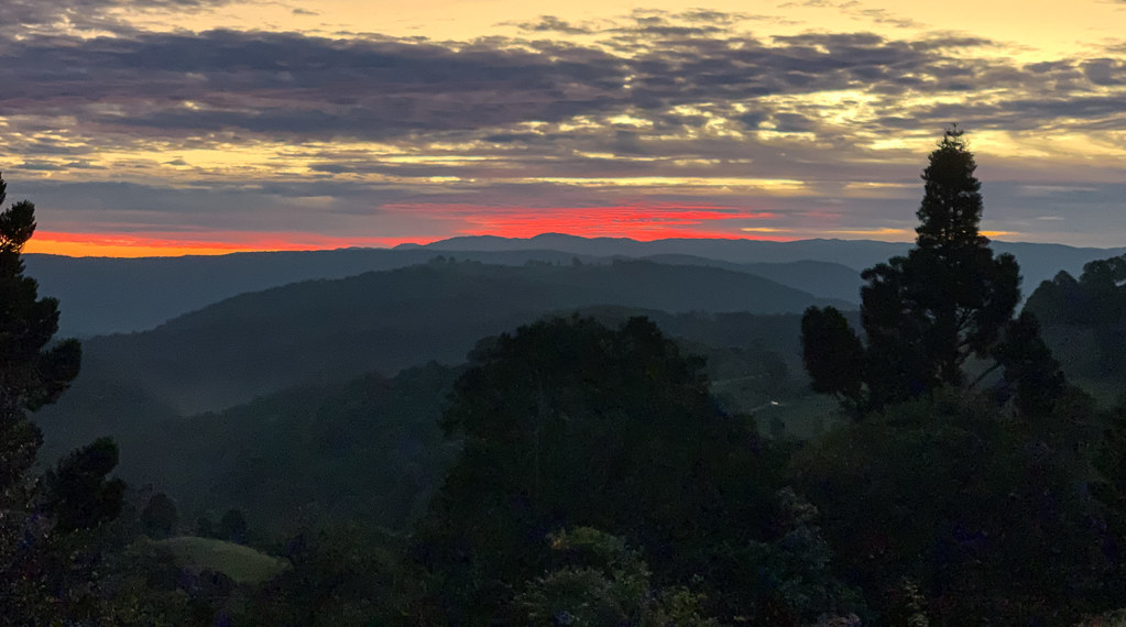 Reesville Sunset Sunset seen from Lane in Reesvill… Flickr